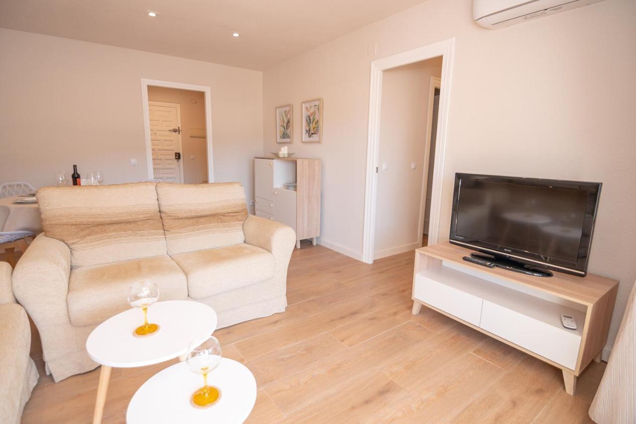 Plaza Mar Apartment *
